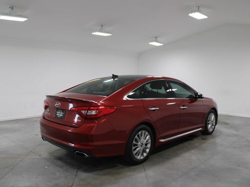 Used 2015 Hyundai Sonata Limited w/ Option Group 06 FWD image 9