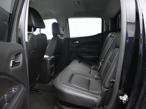 Used 2017 Chevrolet Colorado LT w/ Midnight Edition AWD/4WD image 19