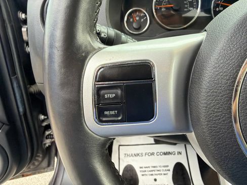 Used 2015 Jeep Compass High Altitude AWD/4WD image 21