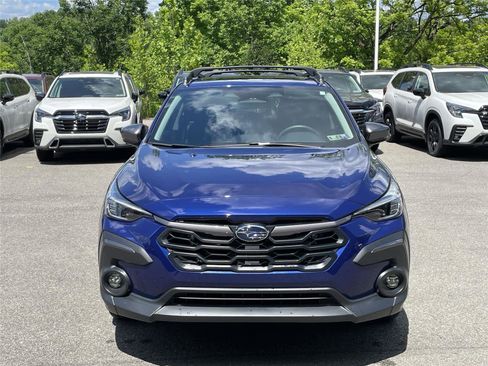 Used 2024 Subaru Crosstrek 2.5i Limited AWD/4WD image 8