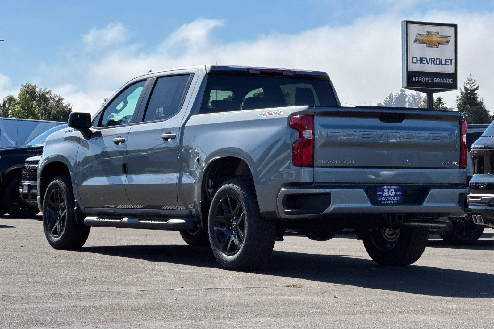 New 2026 Chevrolet Silverado 1500 RST w/ RST Select Package AWD/4WD image 8