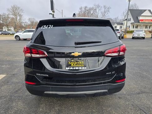 Used 2024 Chevrolet Equinox LT w/ Driver Convenience Package image 6