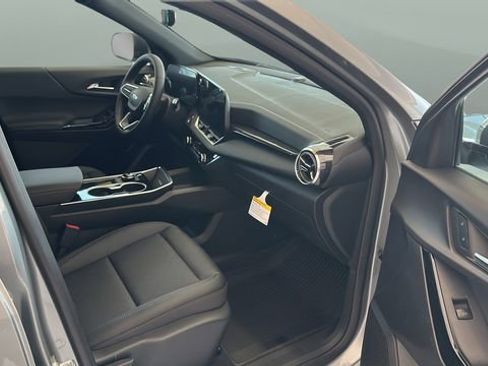 New 2026 Chevrolet Equinox LT image 19