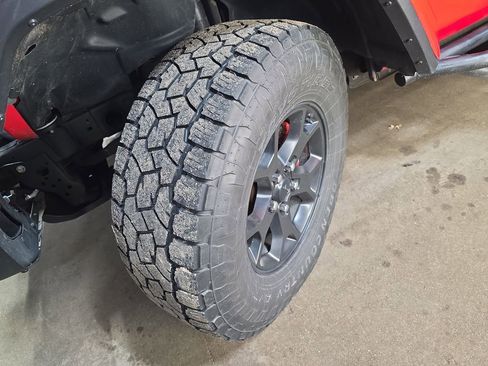 Used 2019 Jeep Wrangler Unlimited Rubicon image 30