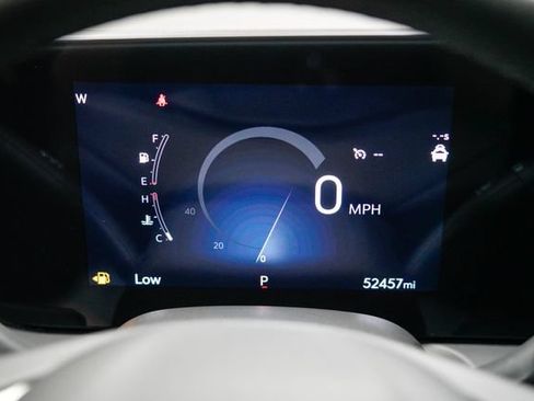 Used 2024 Buick Encore GX Sport Touring AWD/4WD image 33