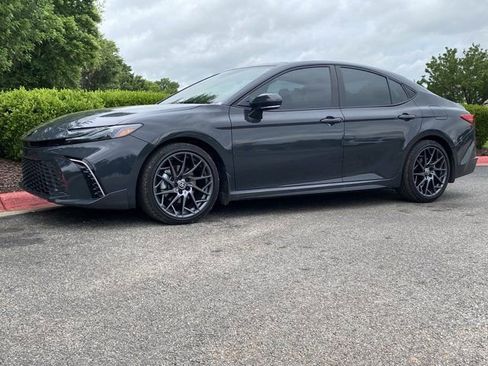 Used 2025 Toyota Camry XSE w/ Premium Package FWD image 9