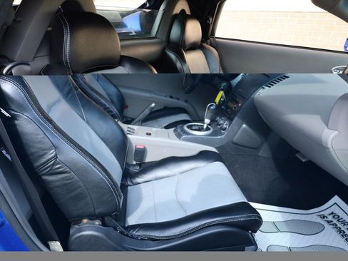 Used 2005 Nissan 350Z Touring image 19