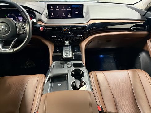 Used 2024 Acura MDX FWD w/ Technology Package image 19