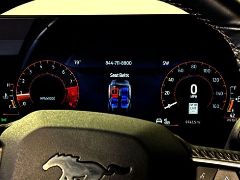 Used 2025 Ford Mustang GT Premium RWD image 17