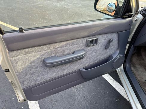 Used 2000 Toyota Tacoma 2WD Xtracab image 17