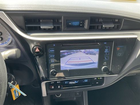 Used 2018 Toyota Corolla LE w/ Protection Package image 33