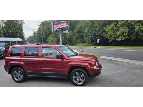 Used 2014 Jeep Patriot High Altitude image 1