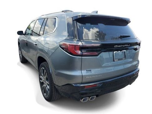 New 2026 GMC Acadia Denali Ultimate FWD image 4