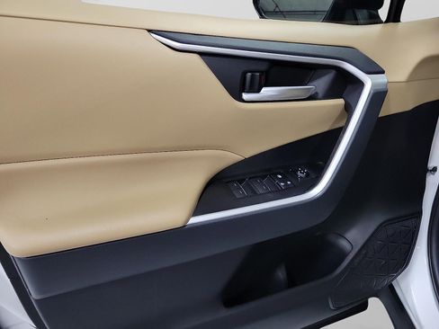 Certified 2025 Toyota RAV4 XLE Premium FWD image 13