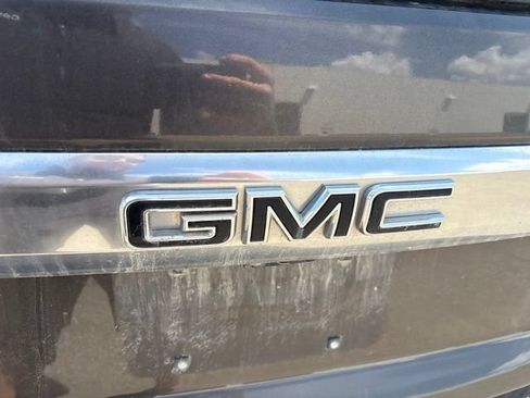 Used 2021 GMC Yukon XL Denali w/ Denali Ultimate Package AWD/4WD image 19