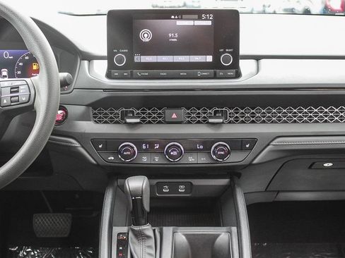 Used 2024 Honda Accord EX image 17