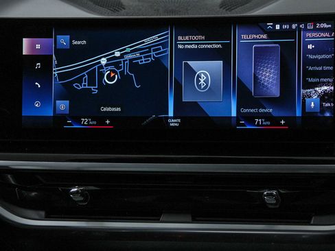 Certified 2023 BMW X7 M60i w/ Executive Package AWD/4WD image 15