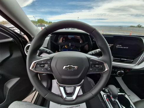 New 2026 Chevrolet Trax ACTIV FWD image 16