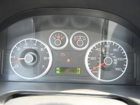 Used 2008 Ford Fusion SE image 12