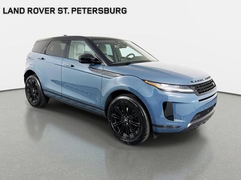 Used 2026 Land Rover Range Rover Evoque S image 3