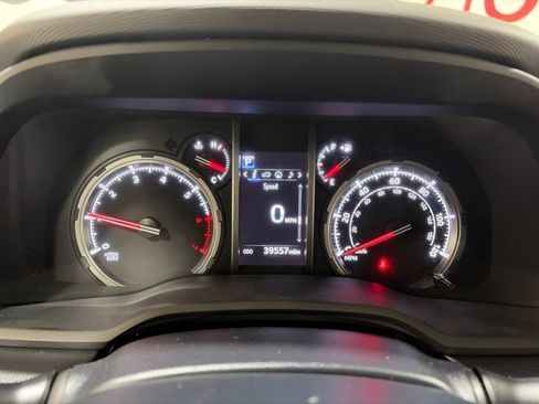 Used 2023 Toyota 4Runner TRD Off-Road Premium w/ Moonroof Package AWD/4WD image 28