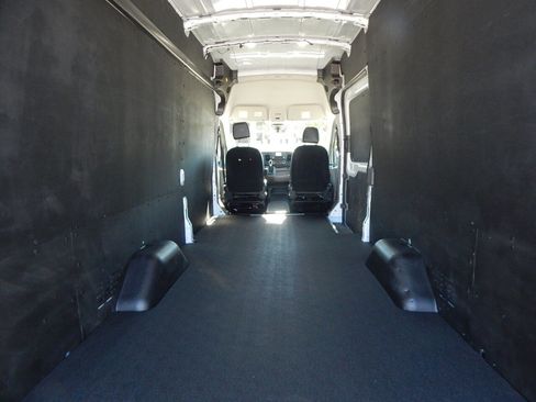 Used 2023 Ford Transit 250 148 High Roof Extended w/ Load Area Protection Package RWD image 13
