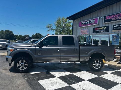 Used 2012 Ford F350 Lariat w/ Lariat Interior Pkg AWD/4WD image 2