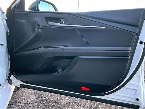 Used 2025 Toyota Camry LE image 22