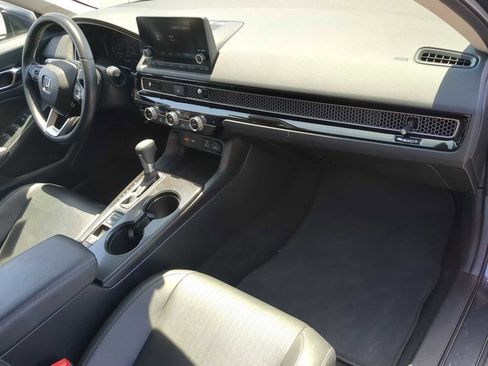 Used 2024 Honda Civic EX-L image 28