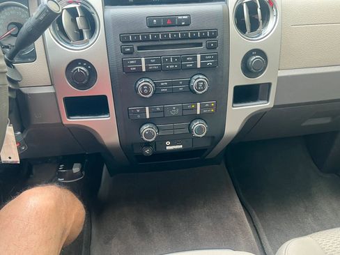 Used 2010 Ford F150 XLT AWD/4WD image 13