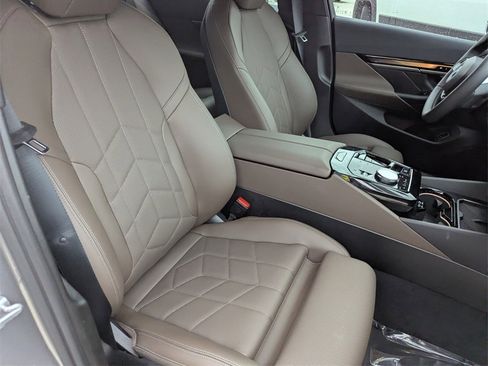 Used 2026 BMW i5 eDrive40 image 24