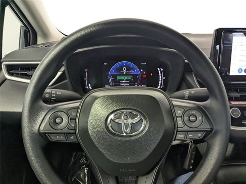 Certified 2026 Toyota Corolla LE FWD image 15