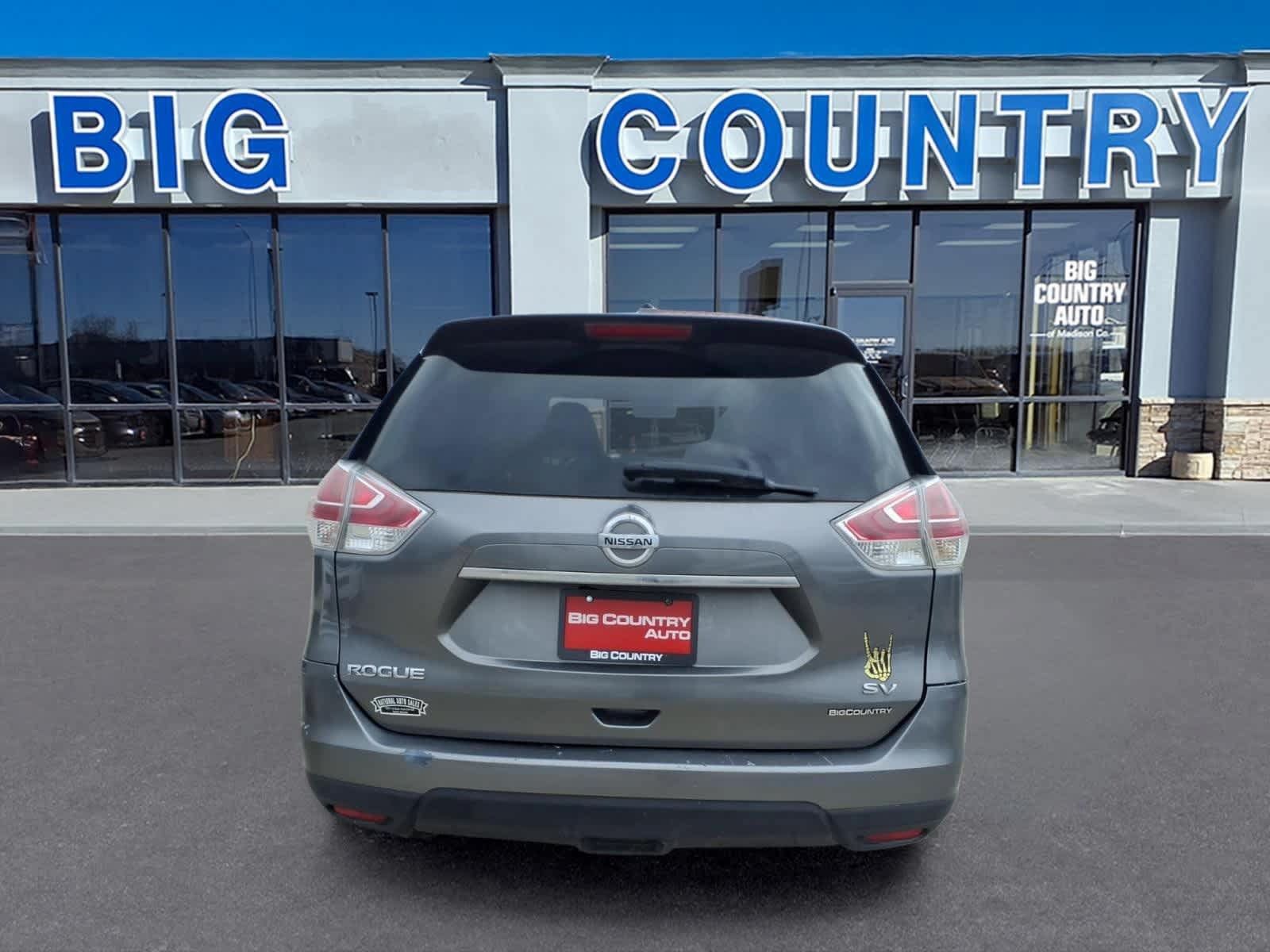 Used 2015 Nissan Rogue S AWD/4WD image 6