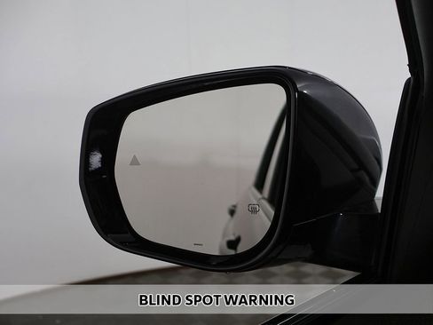 Used 2023 Jeep Grand Cherokee Limited w/ Black Appearance Package AWD/4WD image 5