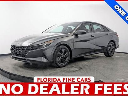 Used 2023 Hyundai Elantra SEL w/ Cargo Package