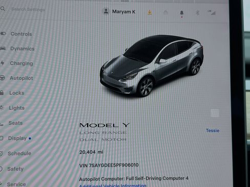 Used 2023 Tesla Model Y Long Range AWD/4WD image 8