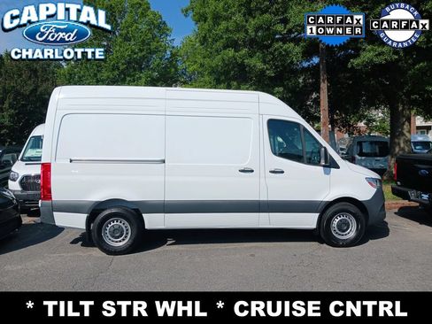 Used 2025 Mercedes-Benz Sprinter 2500 image 4