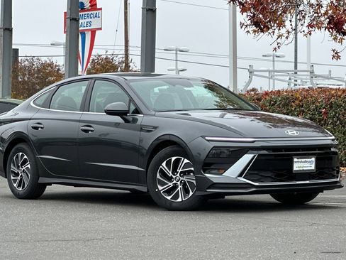 New 2026 Hyundai Sonata Blue image 2