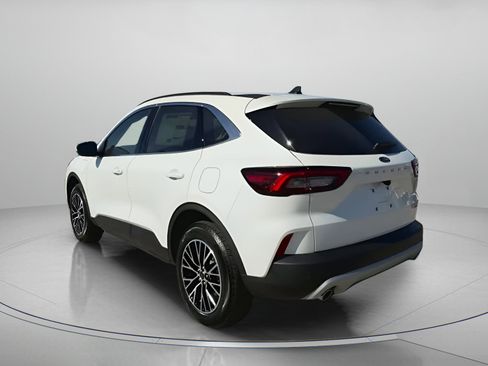 New 2026 Ford Escape SE image 25