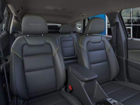 New 2026 Chevrolet Trax ACTIV w/ Driver Confidence Package FWD image 17