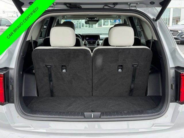 Used 2023 Kia Sorento SX FWD image 20