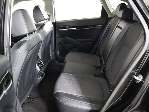 Used 2024 Kia Seltos S AWD/4WD image 32
