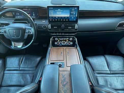 Used 2024 Lincoln Navigator L Black Label AWD/4WD image 13