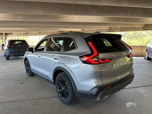 Used 2025 Honda CR-V Sport image 6