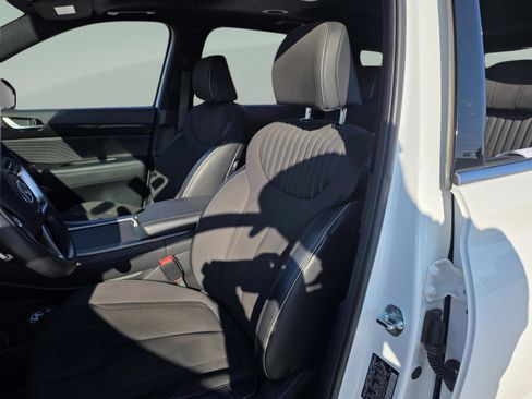 Used 2024 Hyundai Palisade Calligraphy image 27