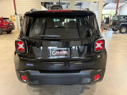 Certified 2017 Jeep Renegade Altitude AWD/4WD image 21