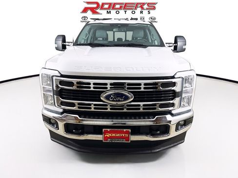Used 2023 Ford F250 XLT w/ 360-Degree Camera Package AWD/4WD image 7