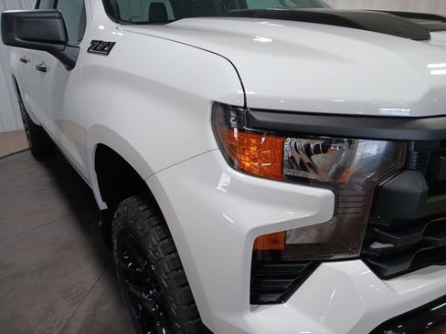 New 2026 Chevrolet Silverado 1500 Custom Trail Boss w/ Dark Appearance Package image 14