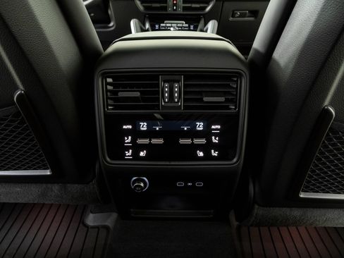 New 2026 Porsche Cayenne AWD/4WD image 21