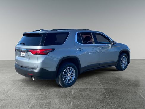 Used 2023 Chevrolet Traverse LT w/ LPO, Cargo Package image 5
